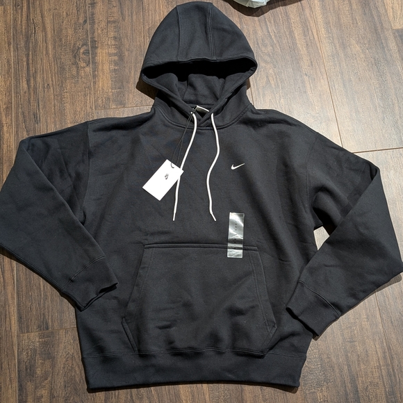 Nike Black Sweatshirt Classic Pullover Hoodie - Picture 1 of 6